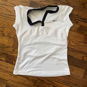 Nike top